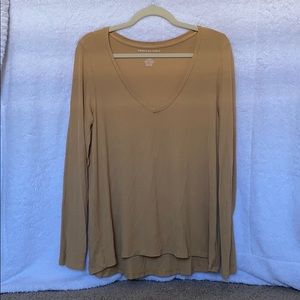 long sleeve v neck